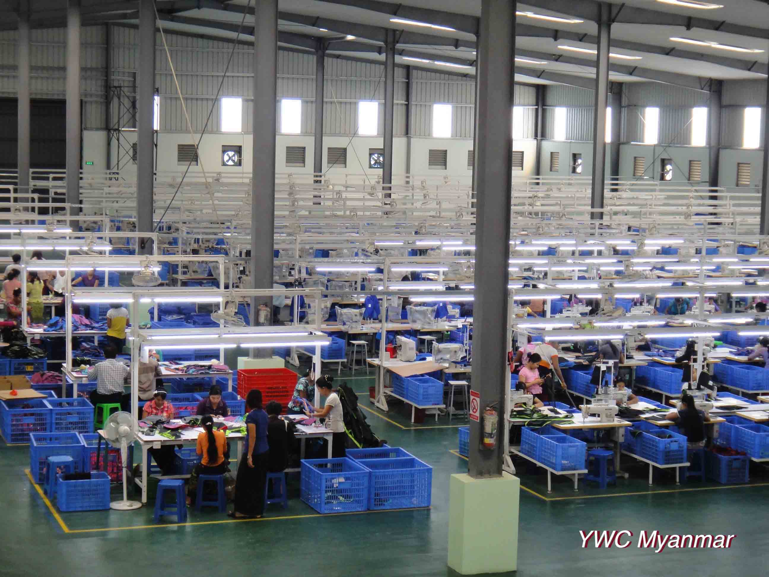 3 Myanmar Factory 01 (Factory interior) (2015-01)